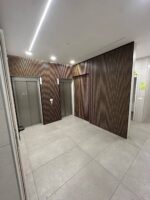 ⁦סרגל פולימרי – דמוי עץ אגוז כהה⁩ – תמונה ⁦3⁩